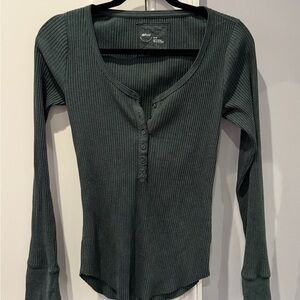 Aerie Ribbed Henley Long Sleeve – Forest Green – Size M